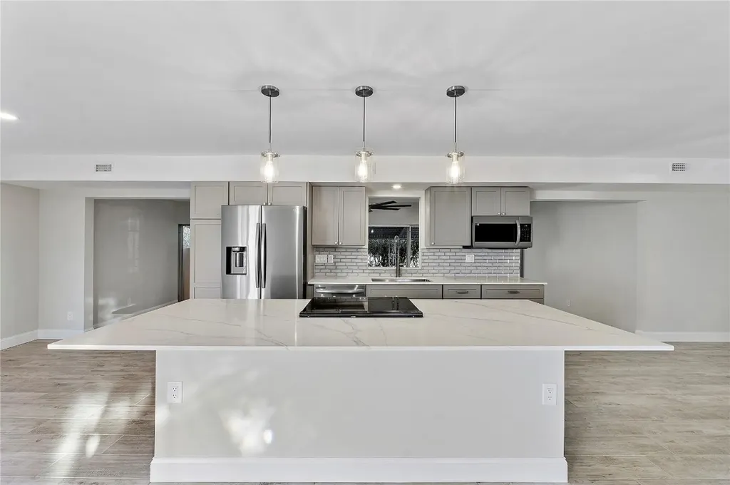 6604 Brookwood Boulevard Tamarac FL 33321