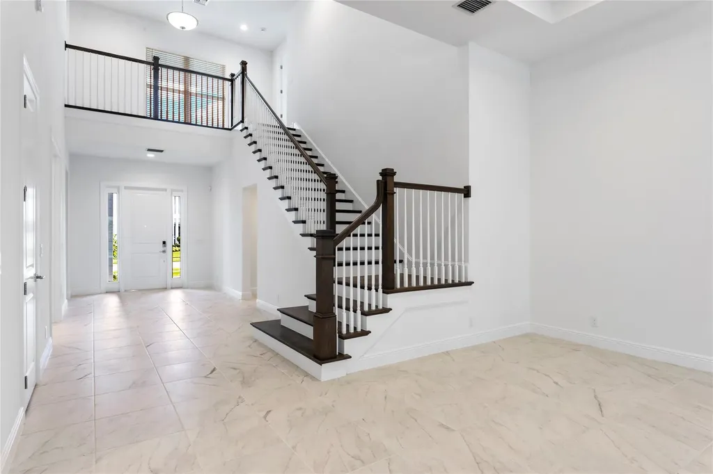 9224 Crestview Circle Palm Beach Gardens FL 33412