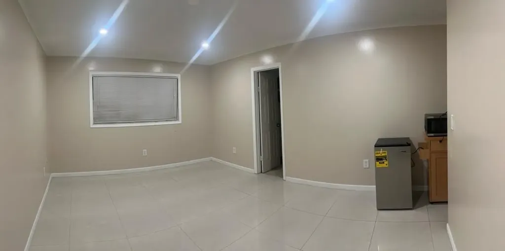 7171 Mcclellan Street Hollywood FL 33024