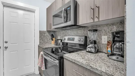 401 Hibiscus Avenue Pompano Beach FL 33062