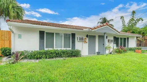 401 Hibiscus Avenue Pompano Beach FL 33062