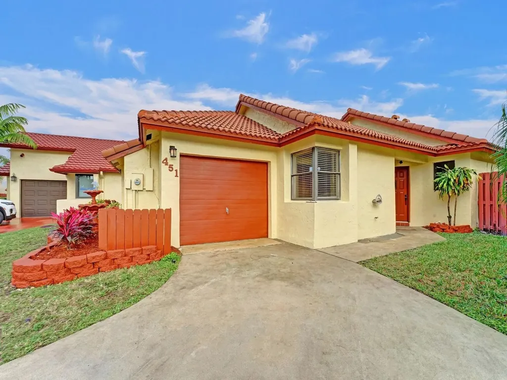 451 SW 113th Avenue Pembroke Pines FL 33025