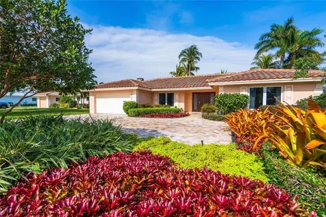 2701 NE 22nd Court Pompano Beach FL 33062