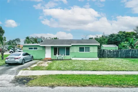2151 N 68th Avenue Hollywood FL 33024