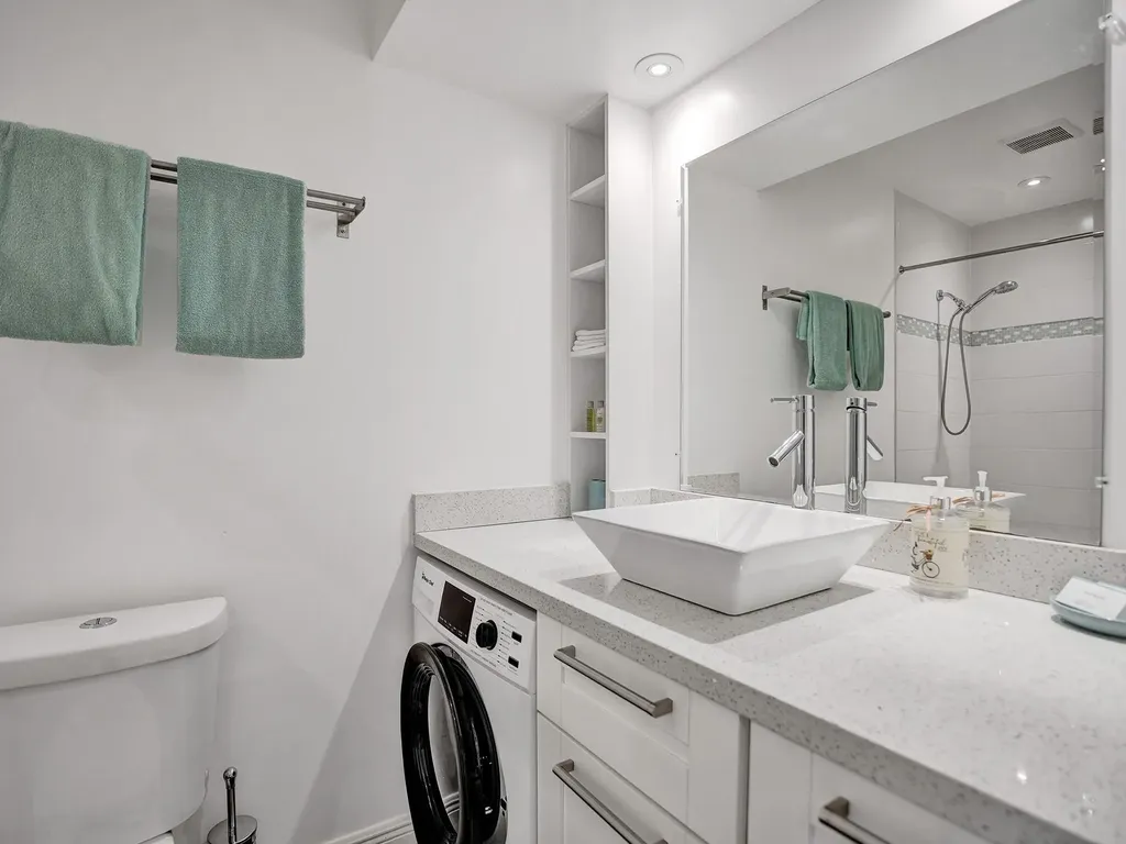 341 N Birch Road Fort Lauderdale FL 33304