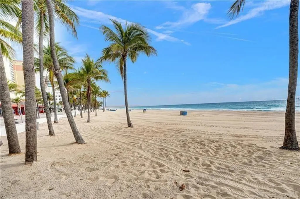 341 N Birch Road Fort Lauderdale FL 33304