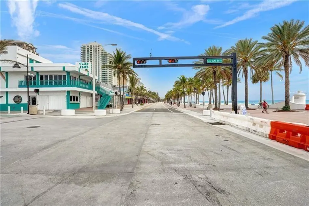 341 N Birch Road Fort Lauderdale FL 33304