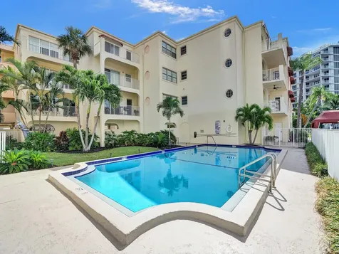 341 N Birch Road Fort Lauderdale FL 33304