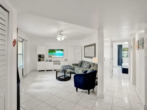 341 N Birch Road Fort Lauderdale FL 33304