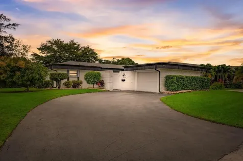 4711 Bayberry Lane Tamarac FL 33319