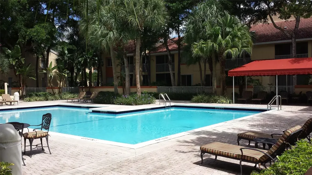 1039 Coral Club Drive Coral Springs FL 33071