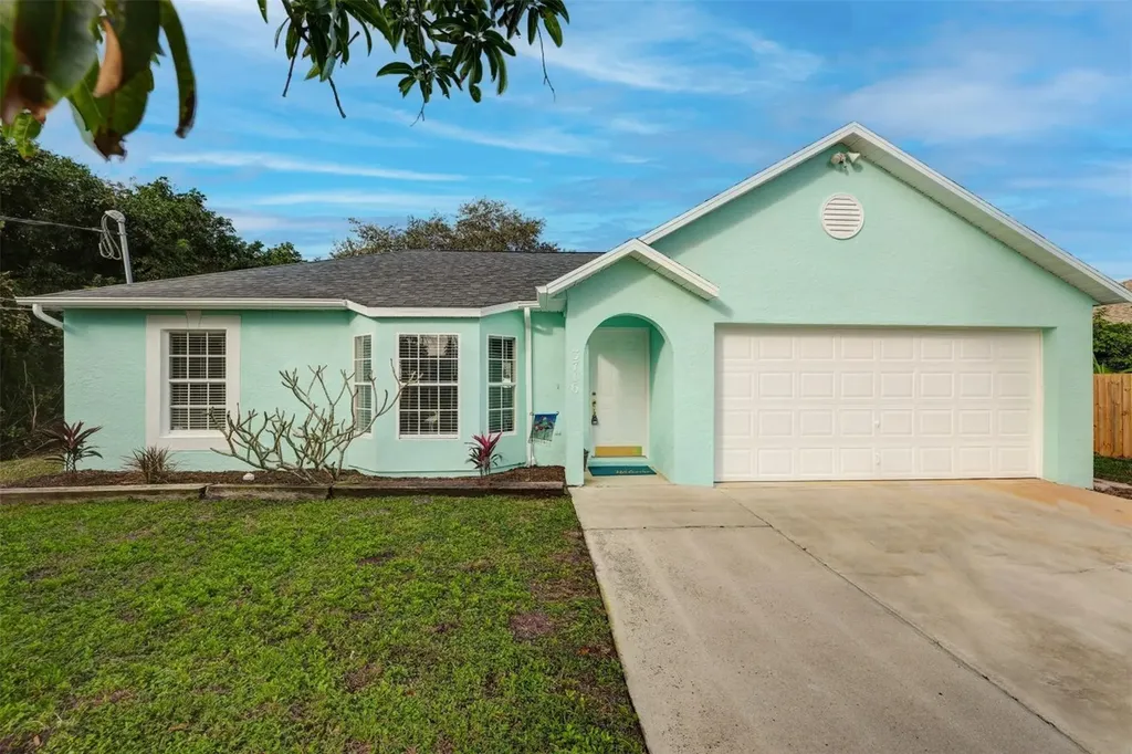 3716 SW Hale Street Port St Lucie FL 34953