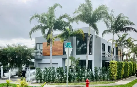 1400 NE 6th Street Fort Lauderdale FL 33304