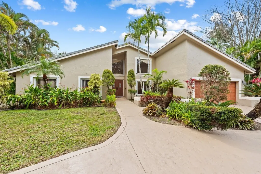 8844 NW 47th Drive Coral Springs FL 33067