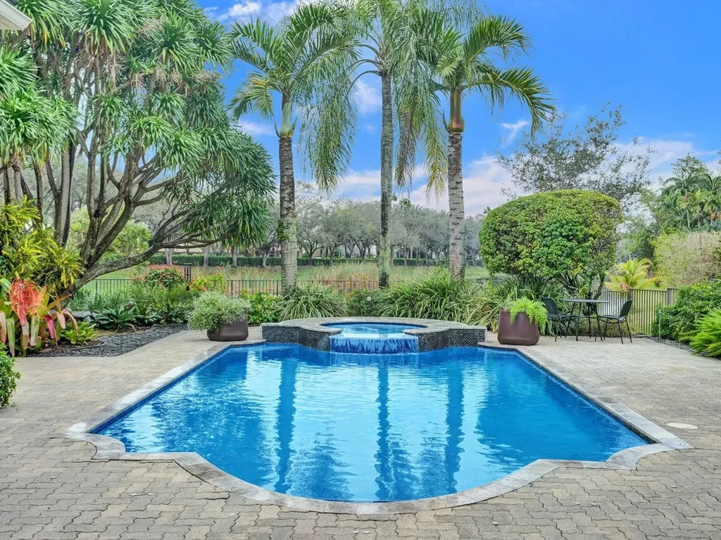 2681 Riviera Court Weston FL 33332