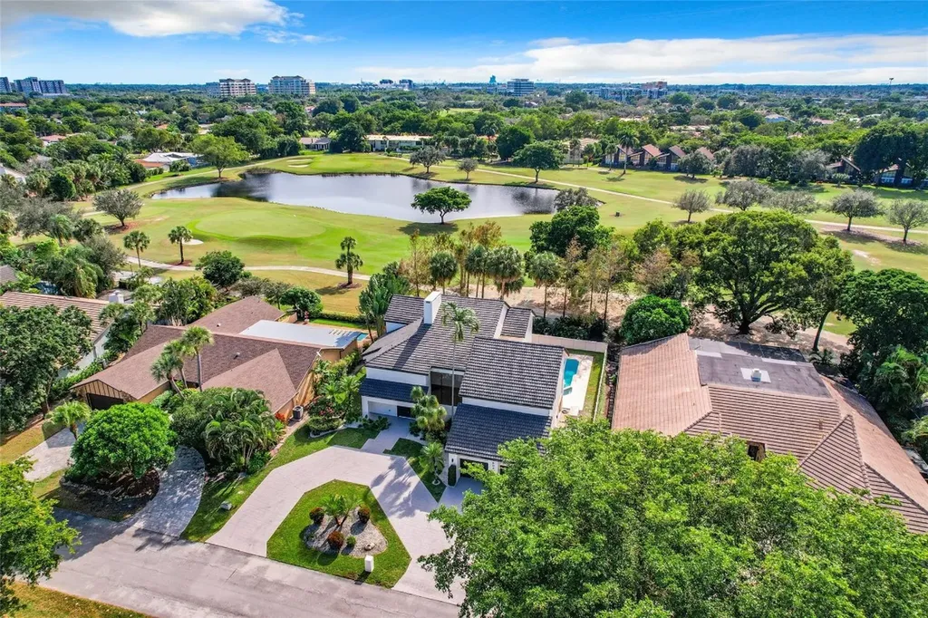 8920 S Lake Dasha Drive Plantation FL 33324