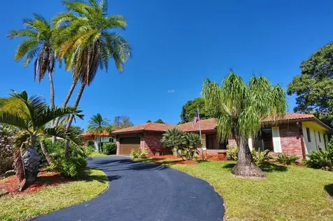 8511 NW 2nd Manor Coral Springs FL 33071