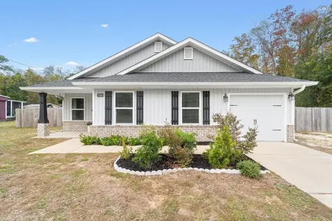 7080 Jefferson Street Navarre FL 32566