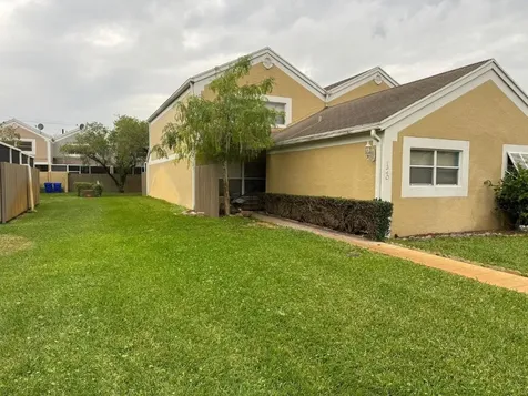 1340 NW 123rd Terrace Pembroke Pines FL 33026
