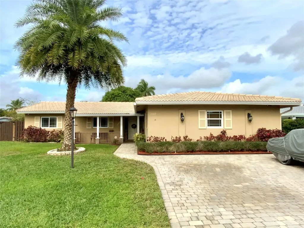 7602 NW 42nd Court Coral Springs FL 33065