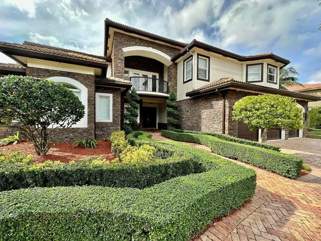 3395 Meadowbrook Way Davie FL 33328