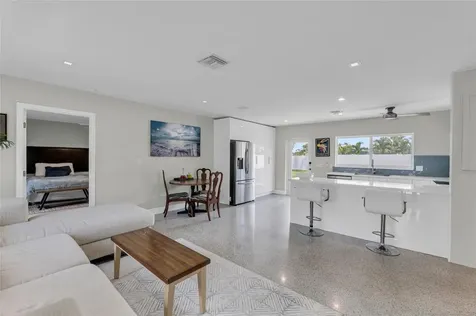 301 NE 27th Street Wilton Manors FL 33334