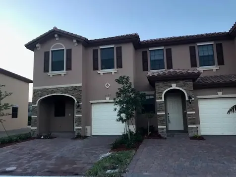 3755 SE 1st Street Homestead FL 33033