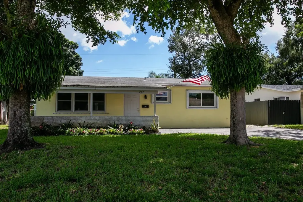2101 N 61st Terrace Hollywood FL 33024