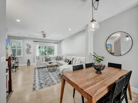 1931 Via Granada Boynton Beach FL 33426