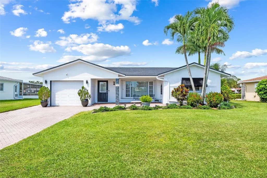 9203 NW 73rd Street Tamarac FL 33321