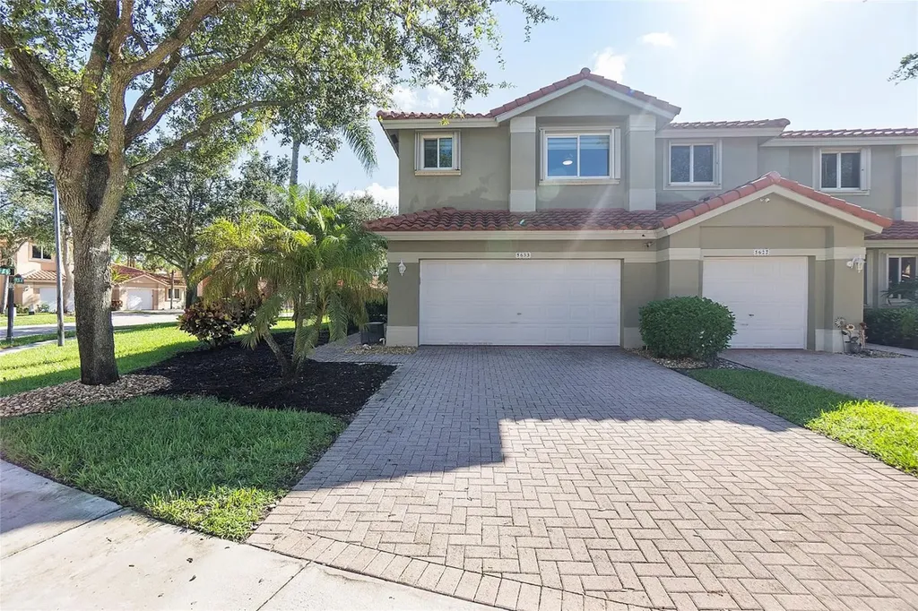 5633 NW 127th Terrace Coral Springs FL 33076