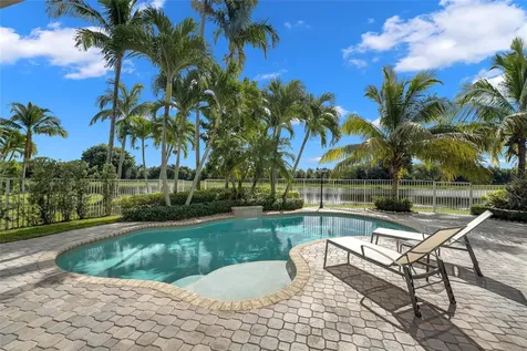 713 Nandina Drive Weston FL 33327