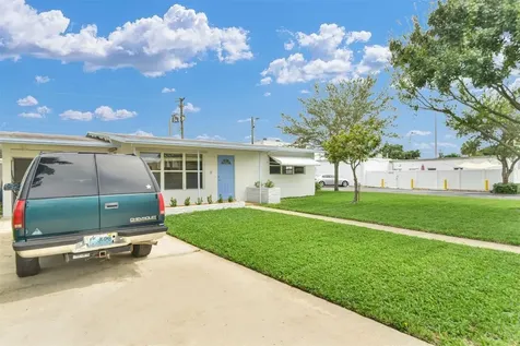 8 NE 15th Avenue Pompano Beach FL 33060