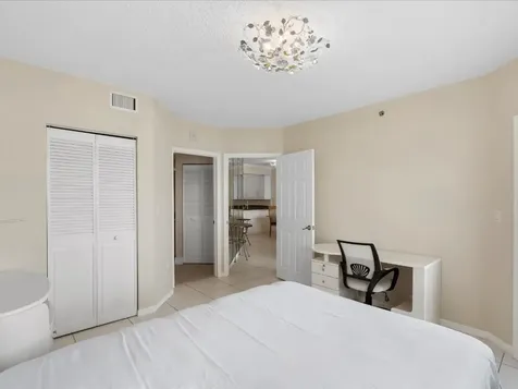 18260 N Bay Road Sunny Isles Beach FL 33160