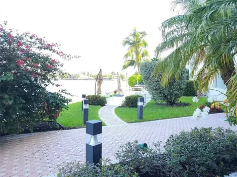 18260 N Bay Road Sunny Isles Beach FL 33160