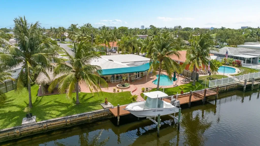 401 SE 2nd Avenue Pompano Beach FL 33060