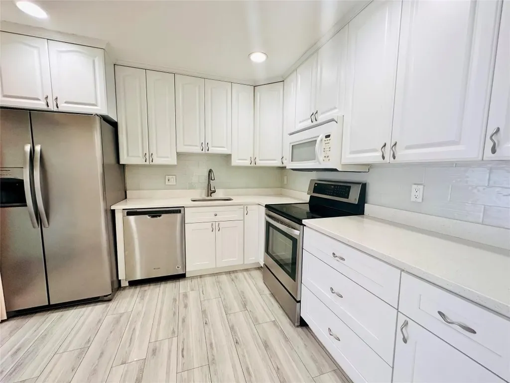 9258 SW 5th Street Boca Raton FL 33428