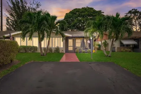 6033 La Palma Lane Delray Beach FL 33484