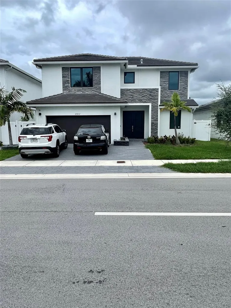 23232 SW 107th Avenue Homestead FL 33032