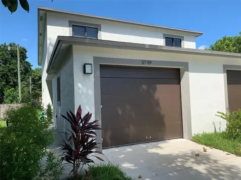 5749 Garfield Street Hollywood FL 33021