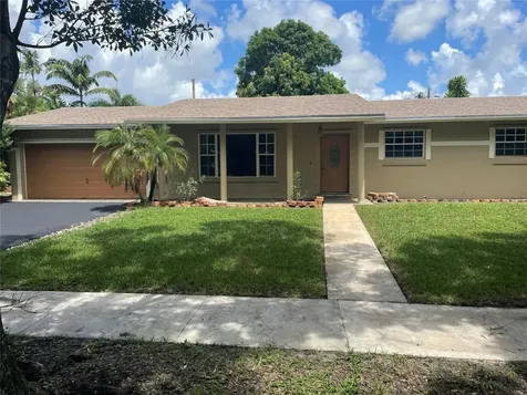 5221 SW 5th Street Plantation FL 33317