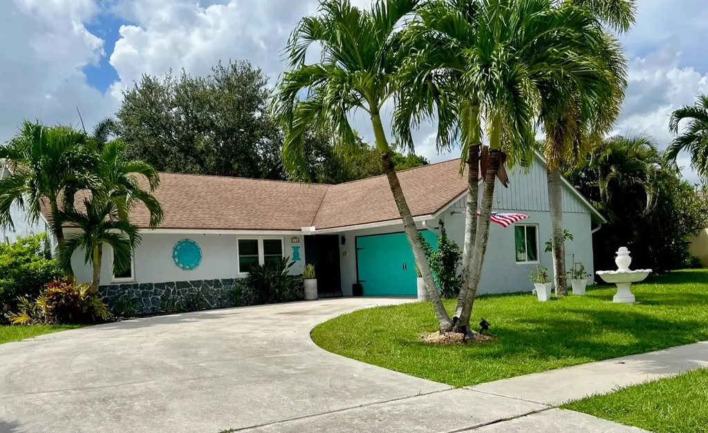 110 Barcelona Drive Royal Palm Beach FL 33411