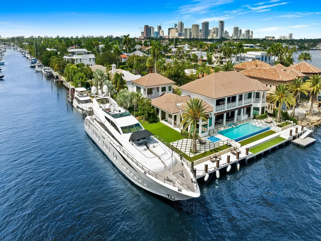 1812 SE 14th Street Fort Lauderdale FL 33316