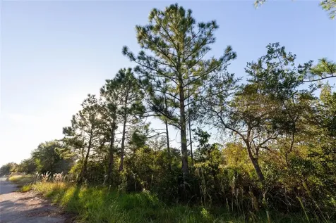 754 American Street Lake Placid FL 33852