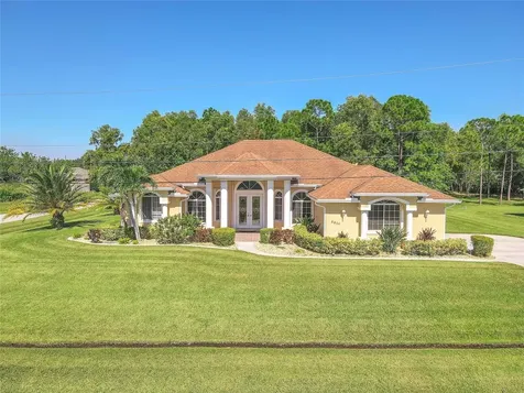 6856 NW Hogate Circle Port St Lucie FL 34983