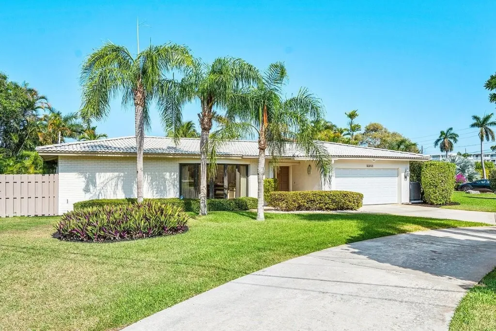5201 NE 30th Terrace Lighthouse Point FL 33064