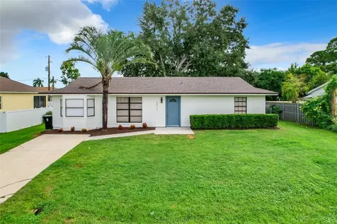 2911 SW Lucerne Street Port St Lucie FL 34953