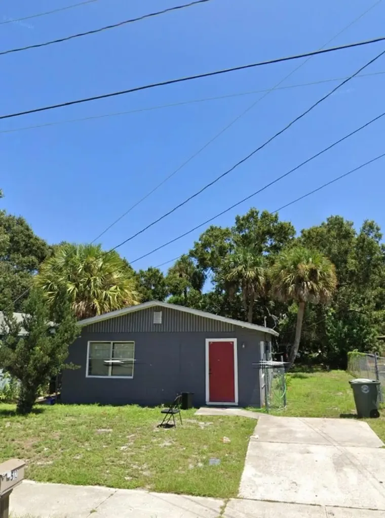 512 N 20th Street Fort Pierce FL 34950