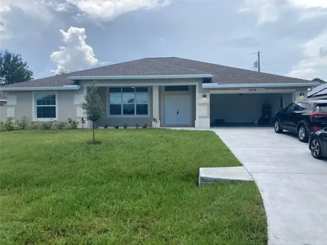 1056 SW Aviation Avenue Port St Lucie FL 34953