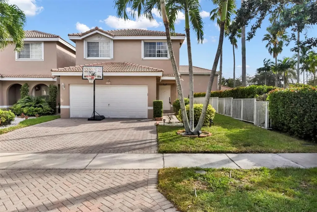 9396 NW 55th Street Sunrise FL 33351